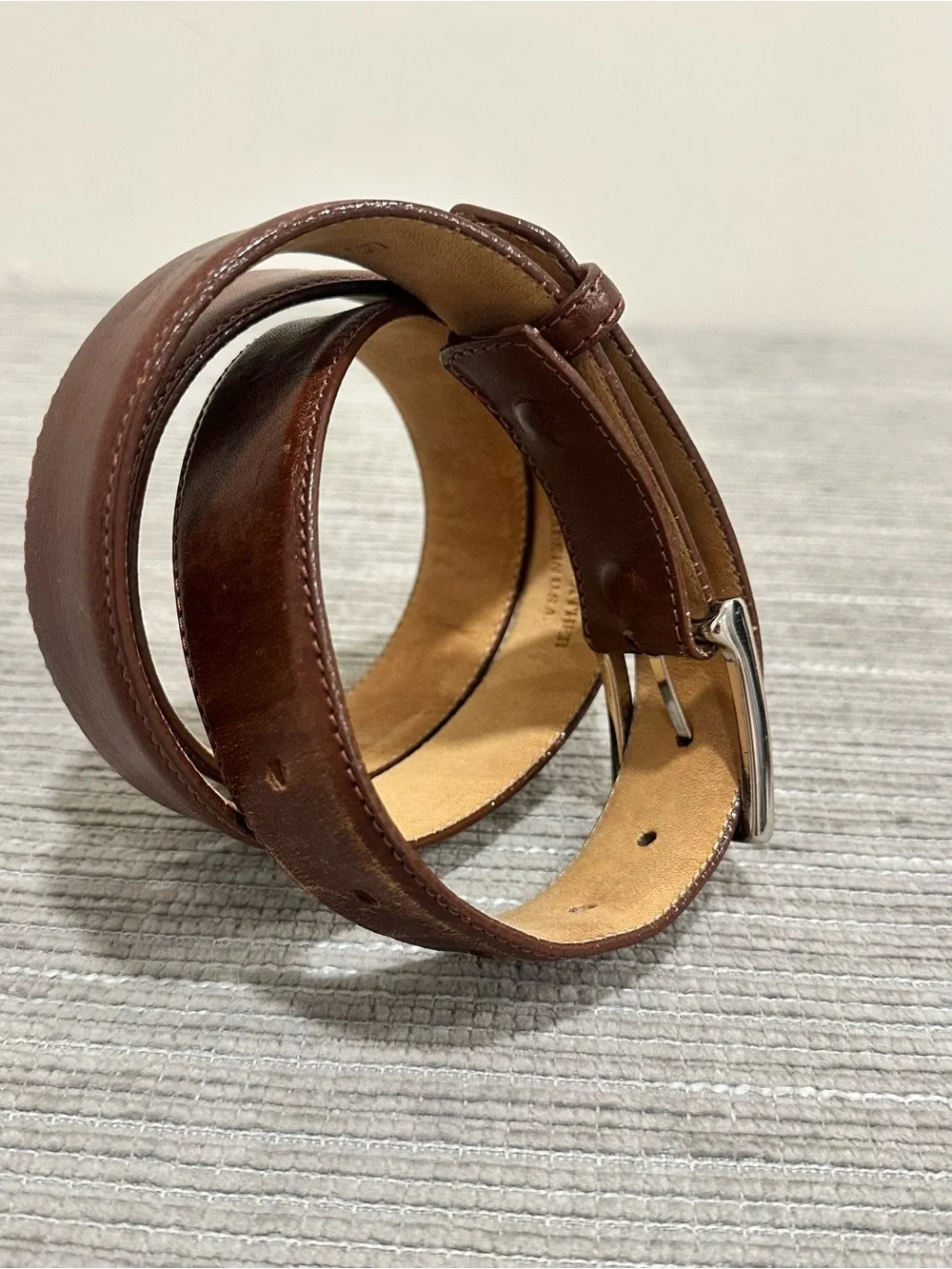 W. Kleinberg Men's‎ Brown Glazed Calfskin Leather Dress Belt Silver Buckle 40